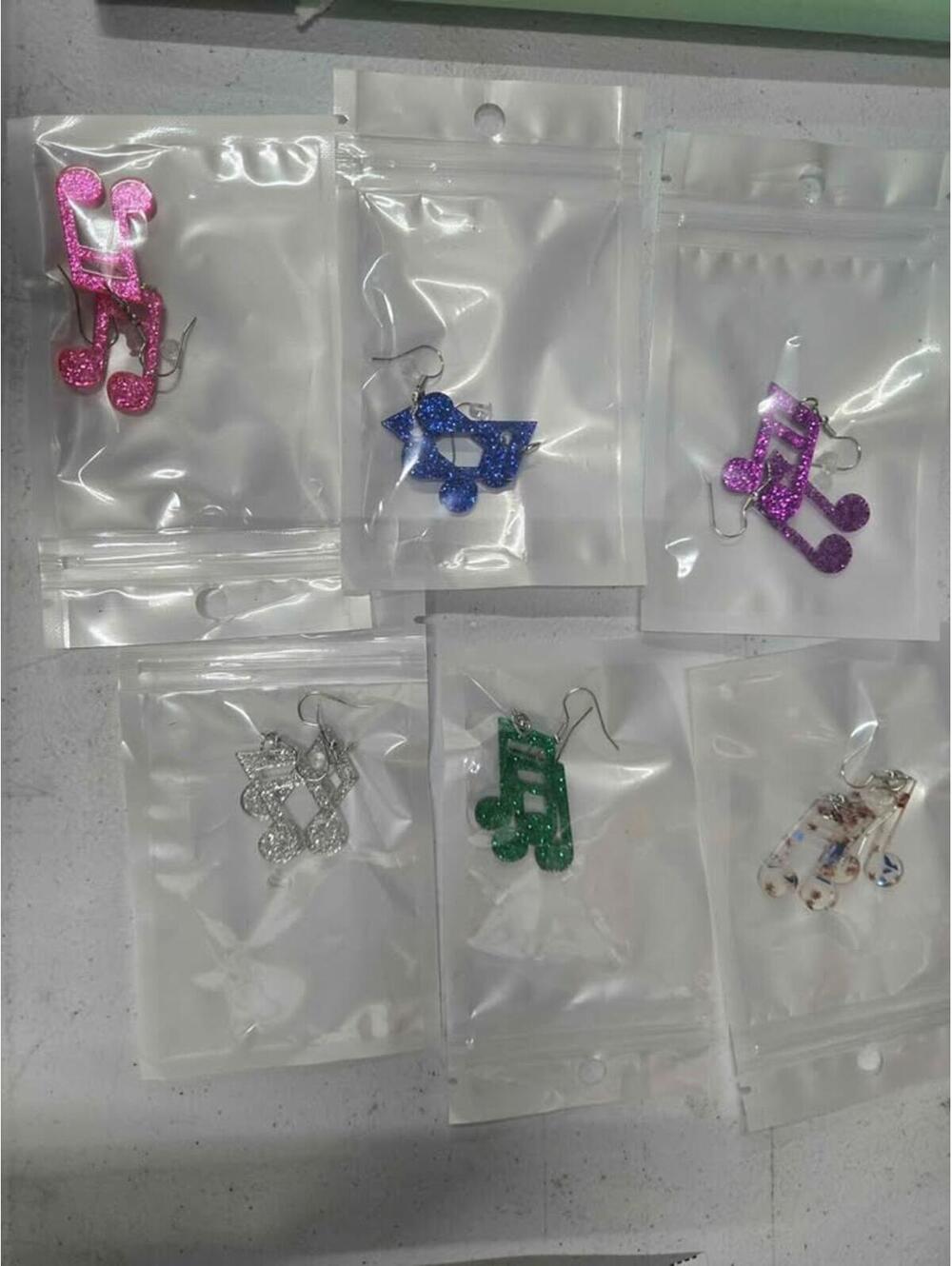 6 pair acrylic music notes earrings